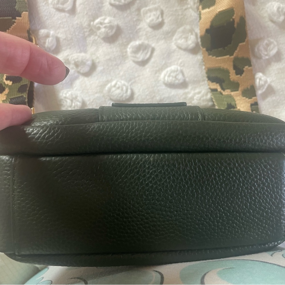 Pom Pom London Mayfair bag.  Beautiful Olive Green bag. - Picture 5 of 8